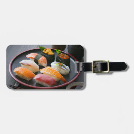 Elegant Sushi Selection – Traditional Japanese Lug Bagagebricka
