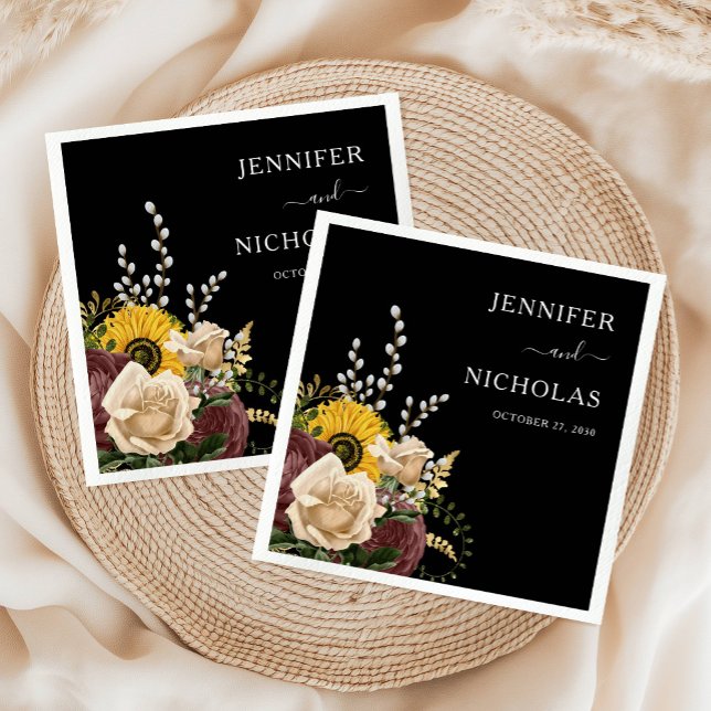  Elegant Svart Blommig Bröllop Pappersservett (Elegant Black Floral Wedding Napkins)