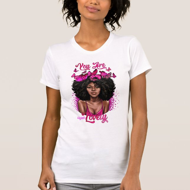 Elegant svart diva som förkroppsligar empowerment  t shirt (Framsida)