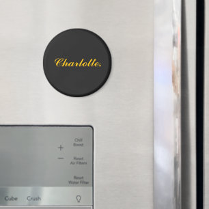 Elegant svart magnet med anpassad namntext