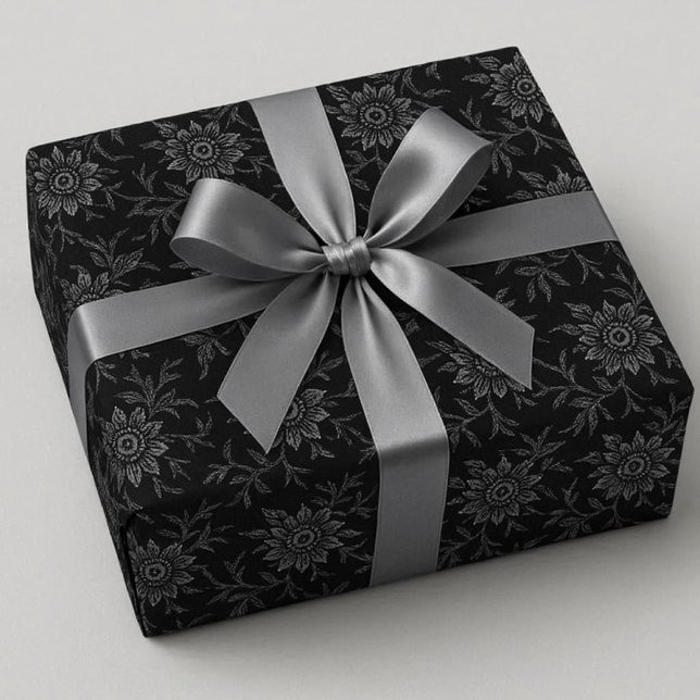 Elegant svart med silverdamask  presentpapper (elegant gothic or dark theme wedding gift wrap.  Black with crystal floral accent)