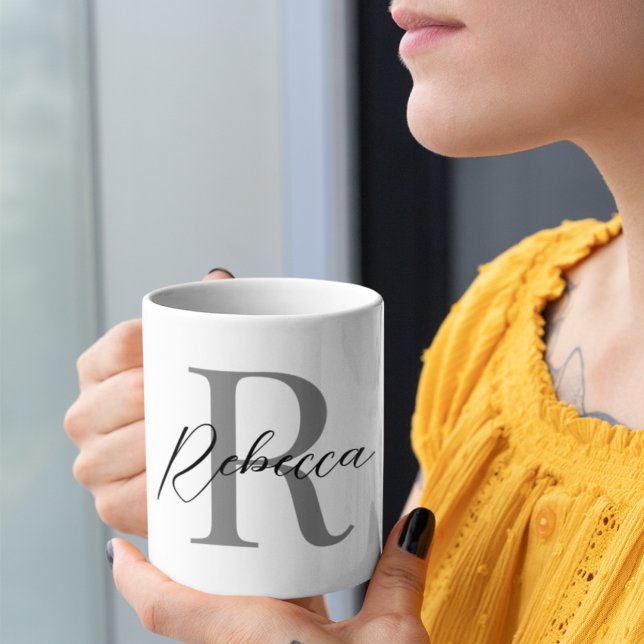 Elegant, svart och Grått, minimalistiskt monogram Kaffemugg (Skapare uppladdad)