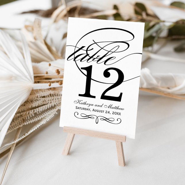 Elegant svart-vit kalligrafi monogram bröllop bordsnummer (Skapare uppladdad)