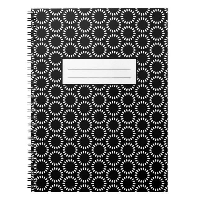Elegant svart-vit kronblad Mandala-mönster Anteckningsbok (Framsidan)