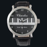 Elegant svartvit piano för manar armbandsur<br><div class="desc">Elegant svartvit piano för manar. Anpassa med namn,  monogram,  roligt citat eller slogan. Anpassningsbarnas bakgrund färg. Unika presentidéer från födelsedagen för pianospelare,  pianist,  klassisk musiklärare,  musiker,  instruktör,  producent,  artist,  make,  pappa etc. Klassy manar bevakning med läderband.</div>