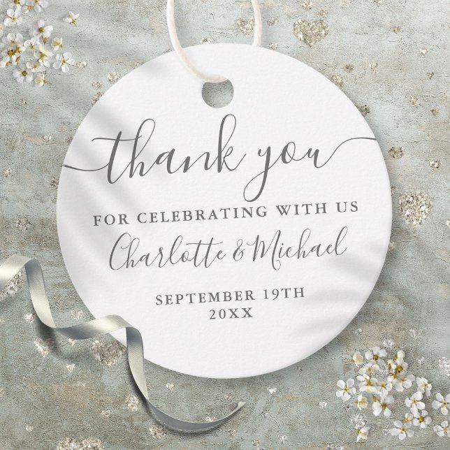 Elegant Tack Grått och vit Bröllop Gåvor Etiketter (Elegant Script Thank You Gray And White Wedding Favor Tags)