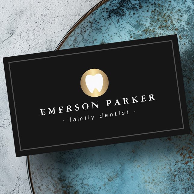 Elegant tandtandtandtandtandtandtråd logotyp svart visitkort (Elegant classy dentist dental tooth logo black business card)