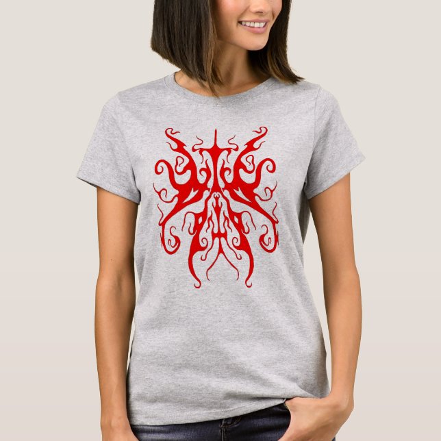 Elegant Tattodesign - röd T Shirt (Framsida)