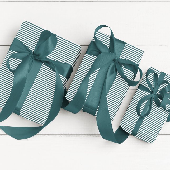 Elegant Teal Blue och White Thin Stripe Presentpapper (Elegant Thin Striped Wrapping Paper with Teal Blue and White Lines. Chic Fall or Winter Gift Wrap)