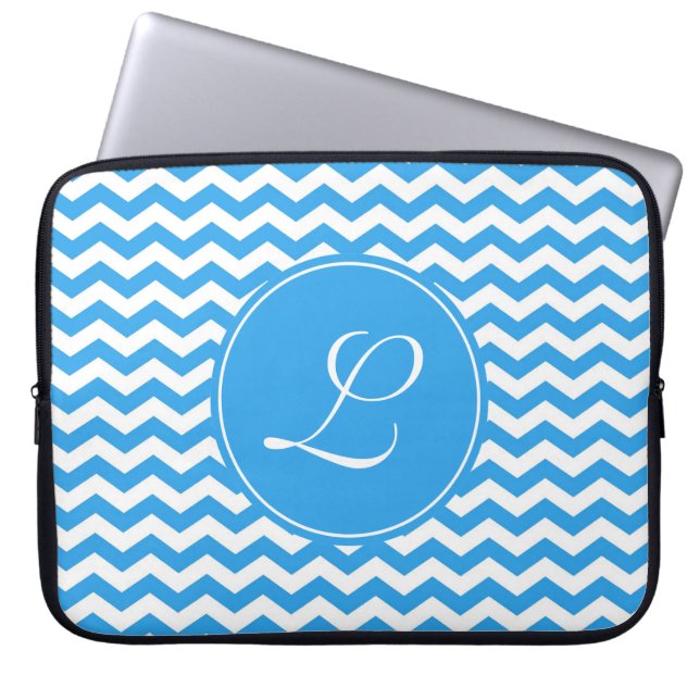elegant, trendig, ljus himmelblå chevron-monogram laptop fodral (Framsidan)