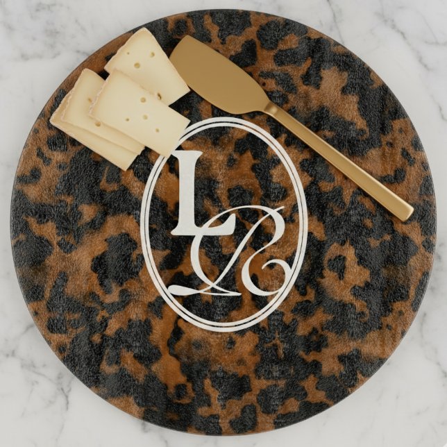 Elegant Typografi Monogram Tortoise Snäcka (Add a touch of chic charm with this Elegant Typography Monogram Tortoise Shell Cutting Board!)