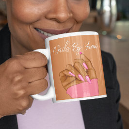 Elegant Typografi Nail Salon Branded Feminine Kaffemugg