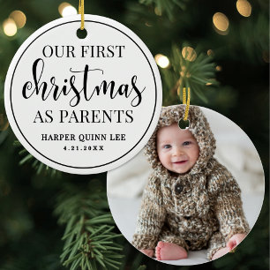 Elegant Vårt Första Jul Som Föräldrar Baby Foto Julgransprydnad Keramik