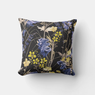 Elegant vattenfärg blomster dekorativt mönster kudde