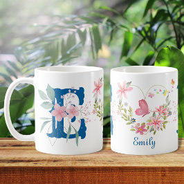 Elegant Vattenfärgad Blommigt Butterfly Monogram E Kaffemugg