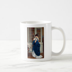 Elegant viktoriansk kvinna som läser i bibliotek kaffemugg