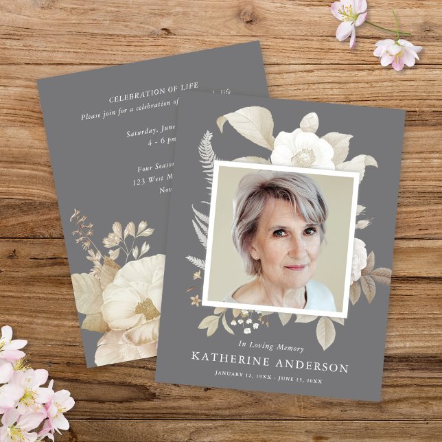 Elegant Vintage Blommigt Memorial Fotomeddelande Inbjudningar (Skapare uppladdad)