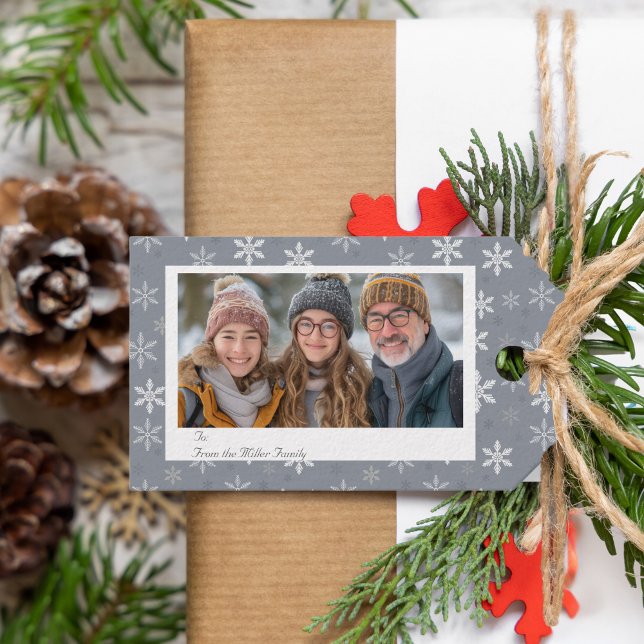 Elegant Vintage Grått Snöflingor Photo Helgdag Presentetikett (Elegant Vintage Grey Snowflakes Photo Holiday Gift Tags)