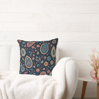 Elegant Vintage Paisley Blommönster  Kudde
