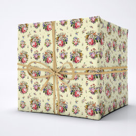 Elegant Vintage Ro Blommönster på Cream Presentpapper