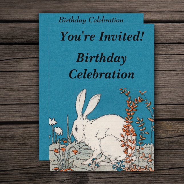 Elegant Vintage Vit kaninfödelsedag Inbjudningar (Fluffy white bunny sitting in orange and white flowers on blue Birthday party Invitions.)