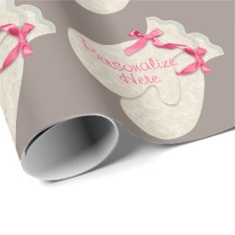 Elegant vinterhandske med spets och rosa band i cr presentpapper