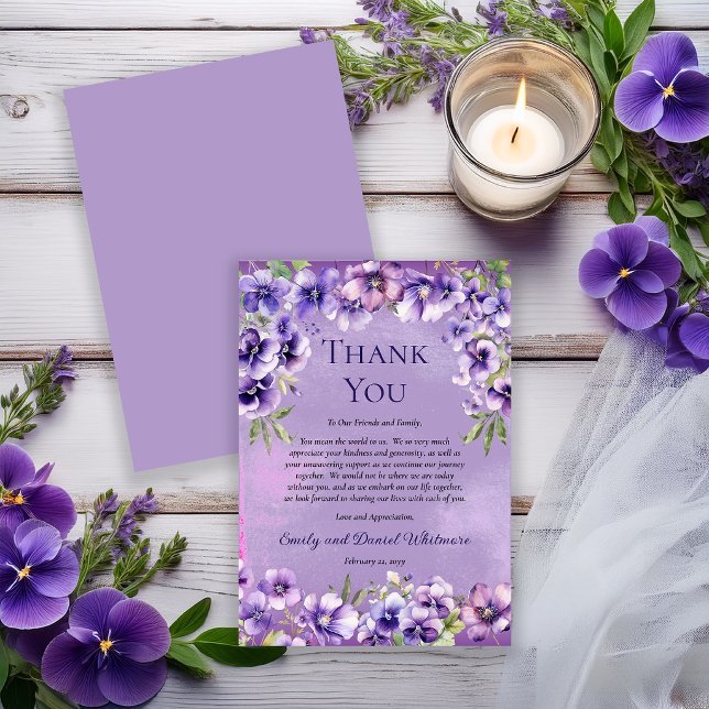 Elegant Violet Floral Wedding Thank You Card Tack Kort (Elegant violet florals for a refined and timeless wedding thank you card.)