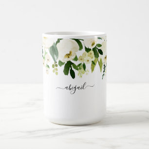 Elegant vit blomsterdekoration med eget namn kaffemugg