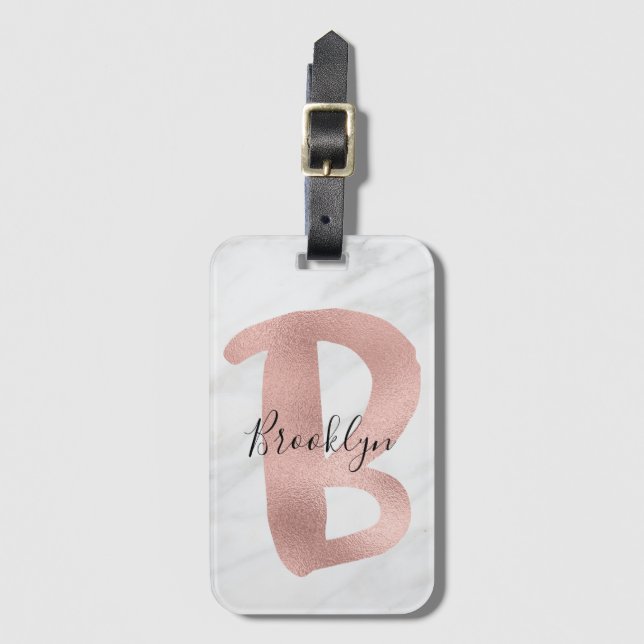 Elegant vit & grå marmor roséguld B monogram namn Bagagebricka (Framsida vertikal)