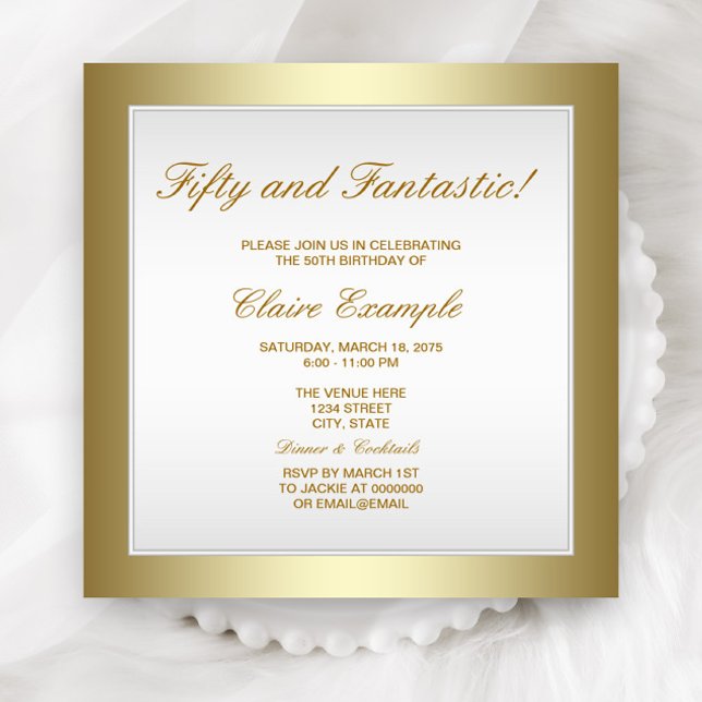 Elegant vit guld födelsedagsinbjudan inbjudningar (Elegant white and gold birthday and event invitation with beautiful gold border. )