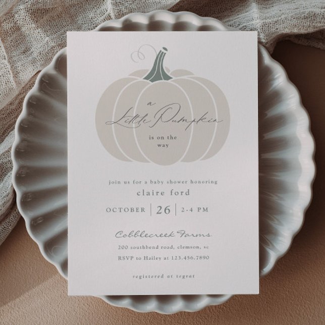 Elegant Vit Liten Pumpa Höst Baby Shower  Magnetisk Inbjudningskort (Elegant White Little Pumpkin Baby Shower Magnetic Invitations.)