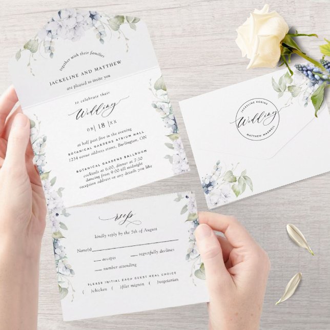 Elegant vit med blå Blommigt och kalligrafi (Skapare uppladdad)