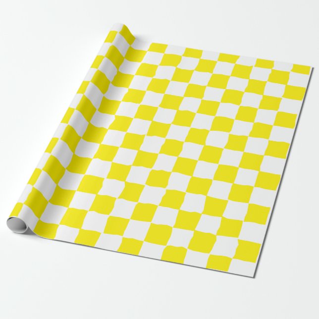 Elegant vit och gul schackrutemålning presentpapper (Utrullad)