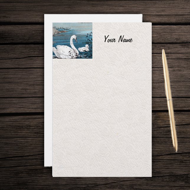 Elegant Vita Svan med Baby Brevpapper (Pretty white swan with baby in blue lake on faux textured writing stationery paper.)
