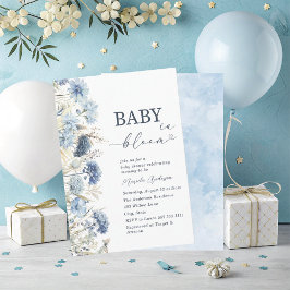 Elegant Watercolor Baby i Blooom blåa blommor B Inbjudningar