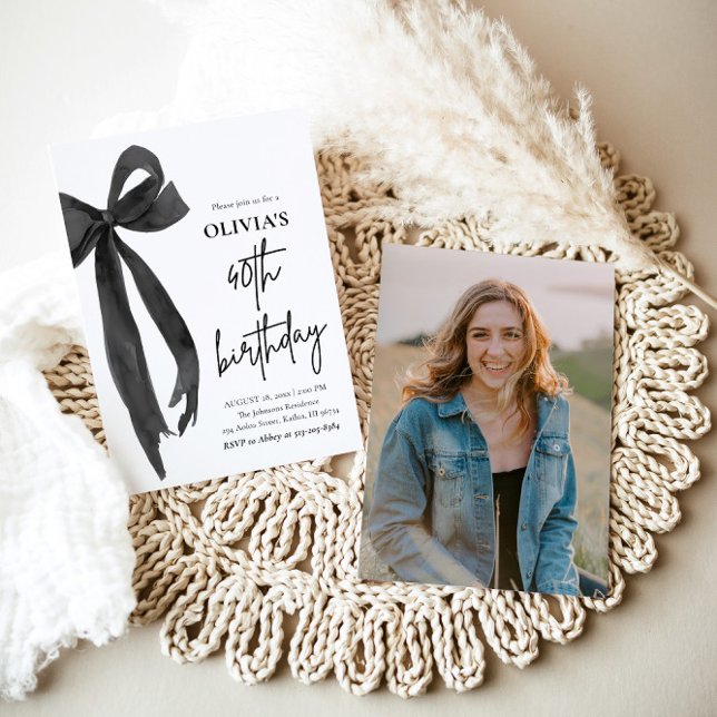 Elegant Watercolor Black Bow 40:e födelsedagen Par Inbjudningar (Watercolor Modern Elegant Coquette Black Bow Photo 40th Birthday Party Invitation)