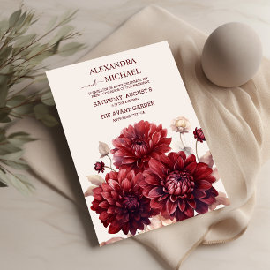 Elegant Watercolor Burgundy Dahlia Bröllop Inbjudningar