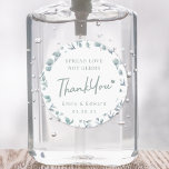 Elegant Watercolor Eucalyptus Hand Sanitizer Favor Runt Klistermärke<br><div class="desc">Anpassningsbar-designad möhippa-/bröllopsfest-handsrengöringsmedel är till för etiketter/klistermärken som innehåller "spets från kärlek utan bakterier" med vattenfärgsmodell av eukalyptus.</div>