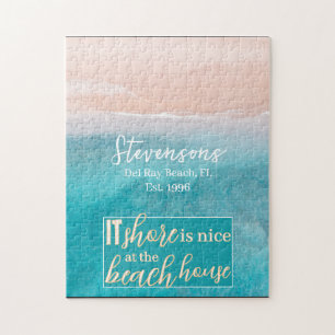 Elegant White Calligraphy Family Namn Beach House Pussel