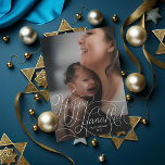 Elegant White Hand Lettered Lycklig Hanukkah Photo Julkort<br><div class="desc">Handskrift med texten "Lycklig Hanukkah" på foto med valfri mönstrad baksida. Lägg till ett eget foto på baksidan om du vill.</div>