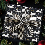 Elegant White Hjort och Guld Star Navy God Jul Presentpapper<br><div class="desc">Backa dina gåvor med denna julklapp papper,  med vit hjort,  delikat snöflingor och skuggande guld-stjärnor mot en marin bakgrund. Den här charmerande designen ger varje gåva under träd en klassisk helgdag.</div>