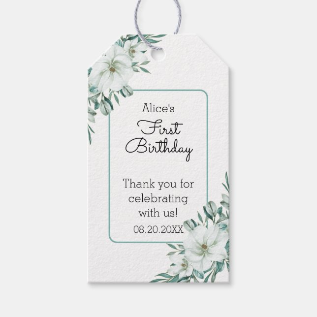 Elegant White Magnolia Greenery Flora 1:a födelsed Presentetikett (Framsidan)