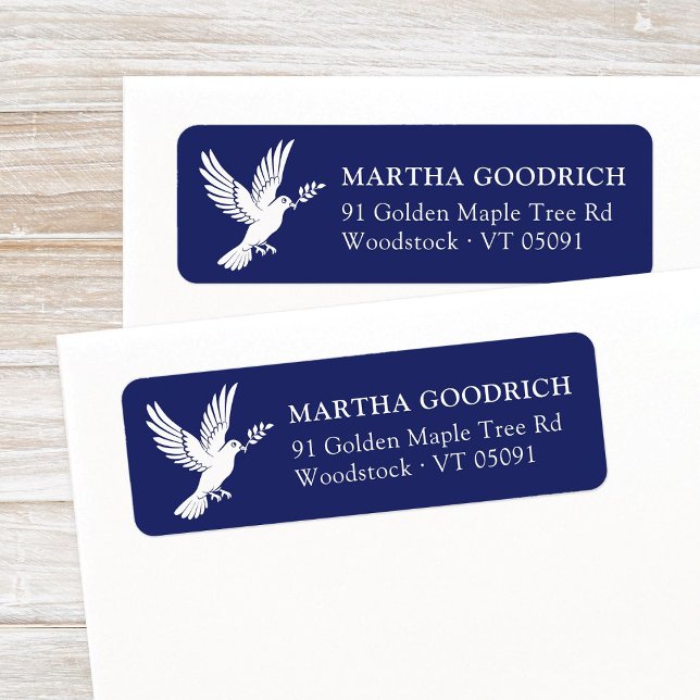 Elegant White Peace on Earth Dove Returadress Etikett (Elegant, white peace dove on a navy blue background holiday Christmas return address label template.)