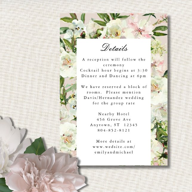 Elegant White  Peony Garden Wedding Tilläggskort (Skapare uppladdad)