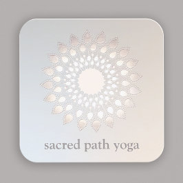 Elegant White Silver Lotus Flower Blommigt Mandala Fyrkantigt Visitkort