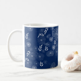 Elegant White Wildblomdoodles Mönster Kaffemugg
