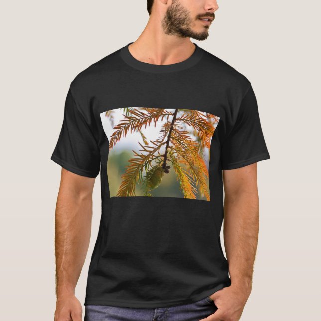 Elegant Wooden Gren T Shirt (Framsida)