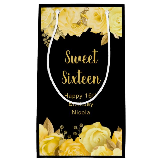 Elegant Yellow and Gold Flowers Sweet Sixteen (Framsidan)