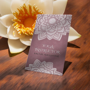 Elegant Yoga Blommigt Mandala OM Lila Leather Visitkort
