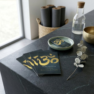 Elegant yogainstruktör studio guld folie Om-symbol Visitkort